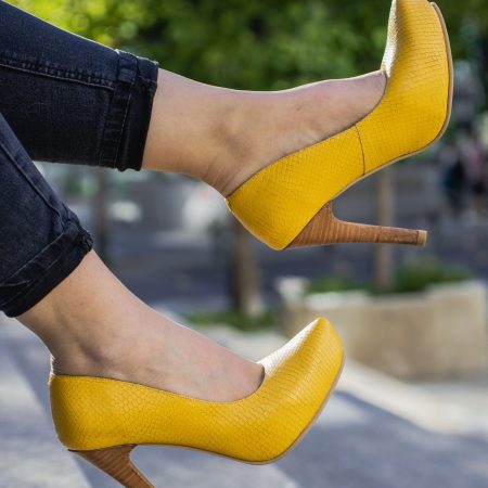Stiletto Color Cobra Amarillo