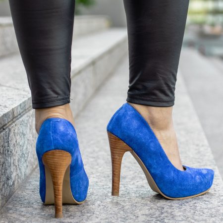 Stilleto Color Renobuck Azul Furia