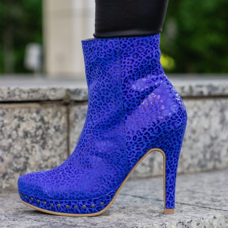 Botín Valeria Color Leopardo Azul Furia